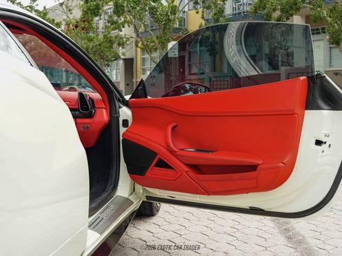 Used 2012 Ferrari 458 Italia Coupe RWD image 52