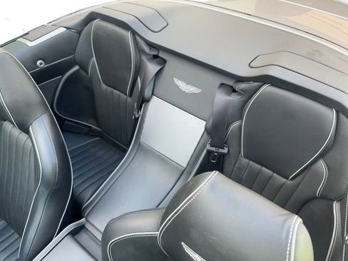 Used 2016 Aston Martin DB9 GT image 30