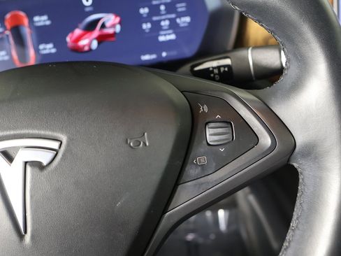 Used 2020 Tesla Model S Long Range Plus image 38
