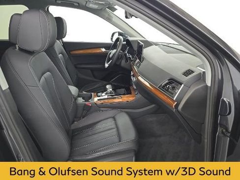 Used 2023 Audi Q5 2.0T Premium Plus w/ Premium Plus Package AWD/4WD image 5