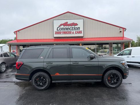 Used 2022 Ford Expedition Timberline AWD/4WD image 3