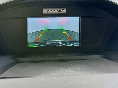 Used 2017 Ford Escape SE FWD image 21