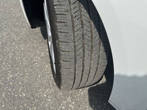 Used 2025 Chevrolet Malibu LT FWD image 31