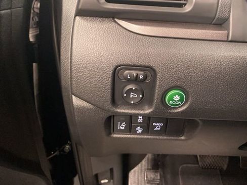 Certified 2025 Honda Ridgeline RTL image 17