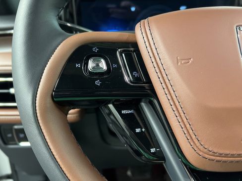 New 2026 Lincoln Aviator Reserve image 16