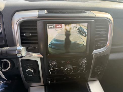 Used 2018 RAM 3500 SLT w/ Cold Weather Group image 25