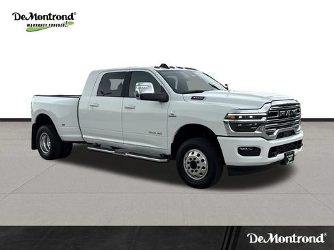 New 2026 RAM 3500 Laramie w/ Max Tow Package AWD/4WD image 3