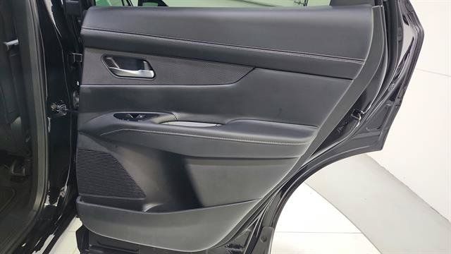 Certified 2025 Nissan Murano SL AWD/4WD image 33