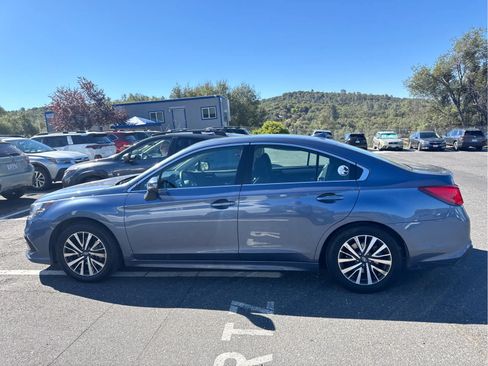Used 2018 Subaru Legacy 2.5i Premium AWD/4WD image 8