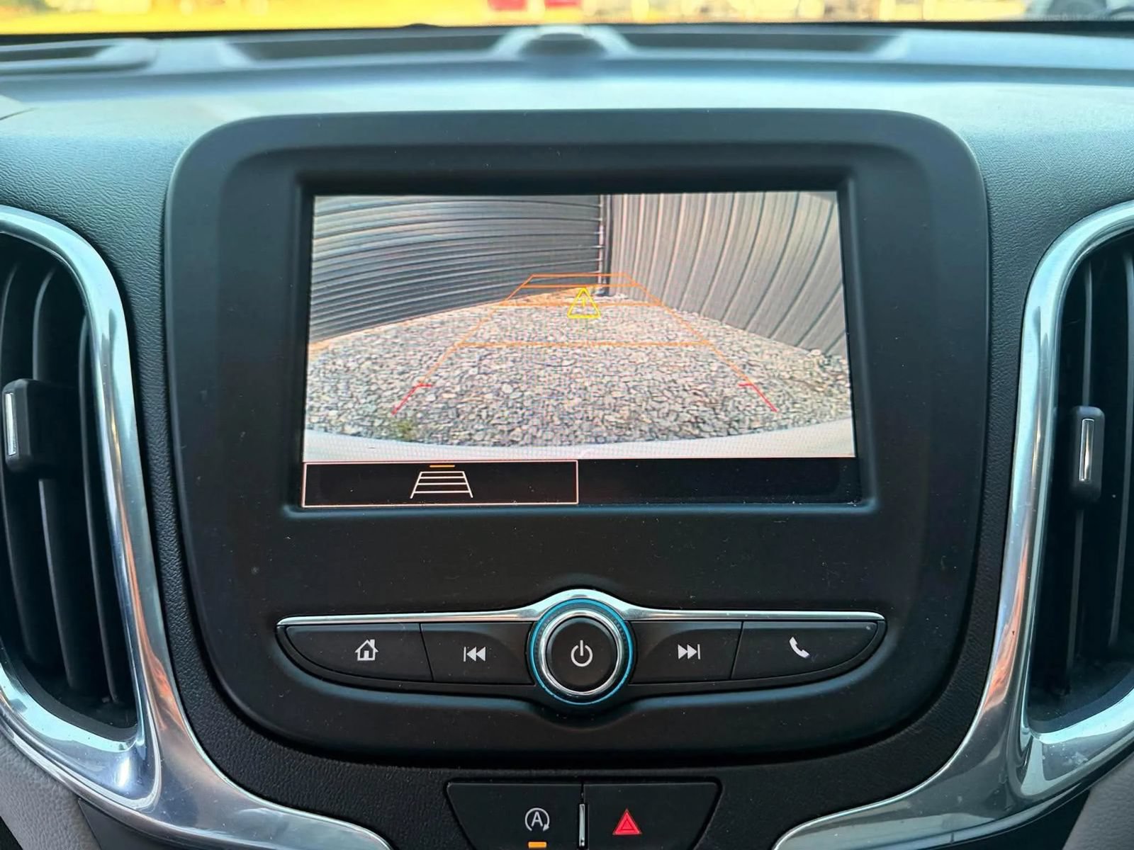 Used 2023 Chevrolet Equinox LS w/ LS Convenience Package FWD image 15