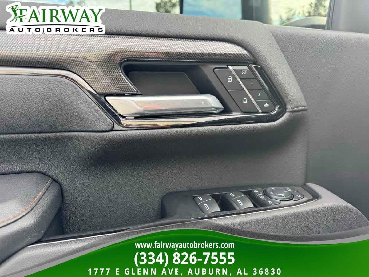 Used 2026 GMC Sierra 2500 AT4 w/ AT4 Premium Plus Package AWD/4WD image 15