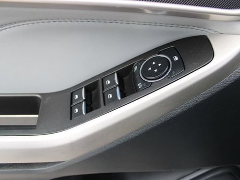 Used 2023 Ford Explorer XLT w/ Equipment Group 202A RWD image 14
