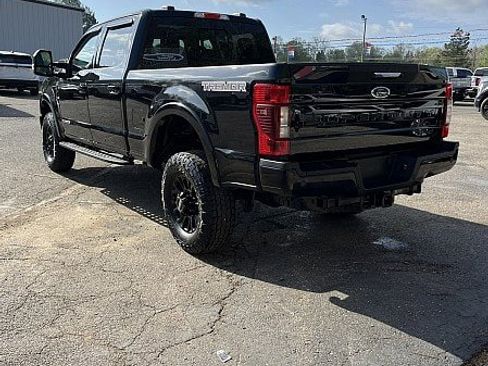 Used 2022 Ford F250 Lariat w/ Tremor Off-Road Package image 5