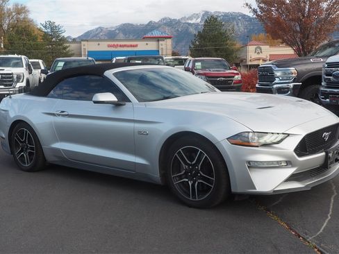 Used 2019 Ford Mustang GT Premium image 3