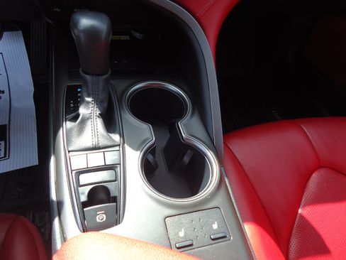 Used 2024 Toyota Camry XSE FWD image 20
