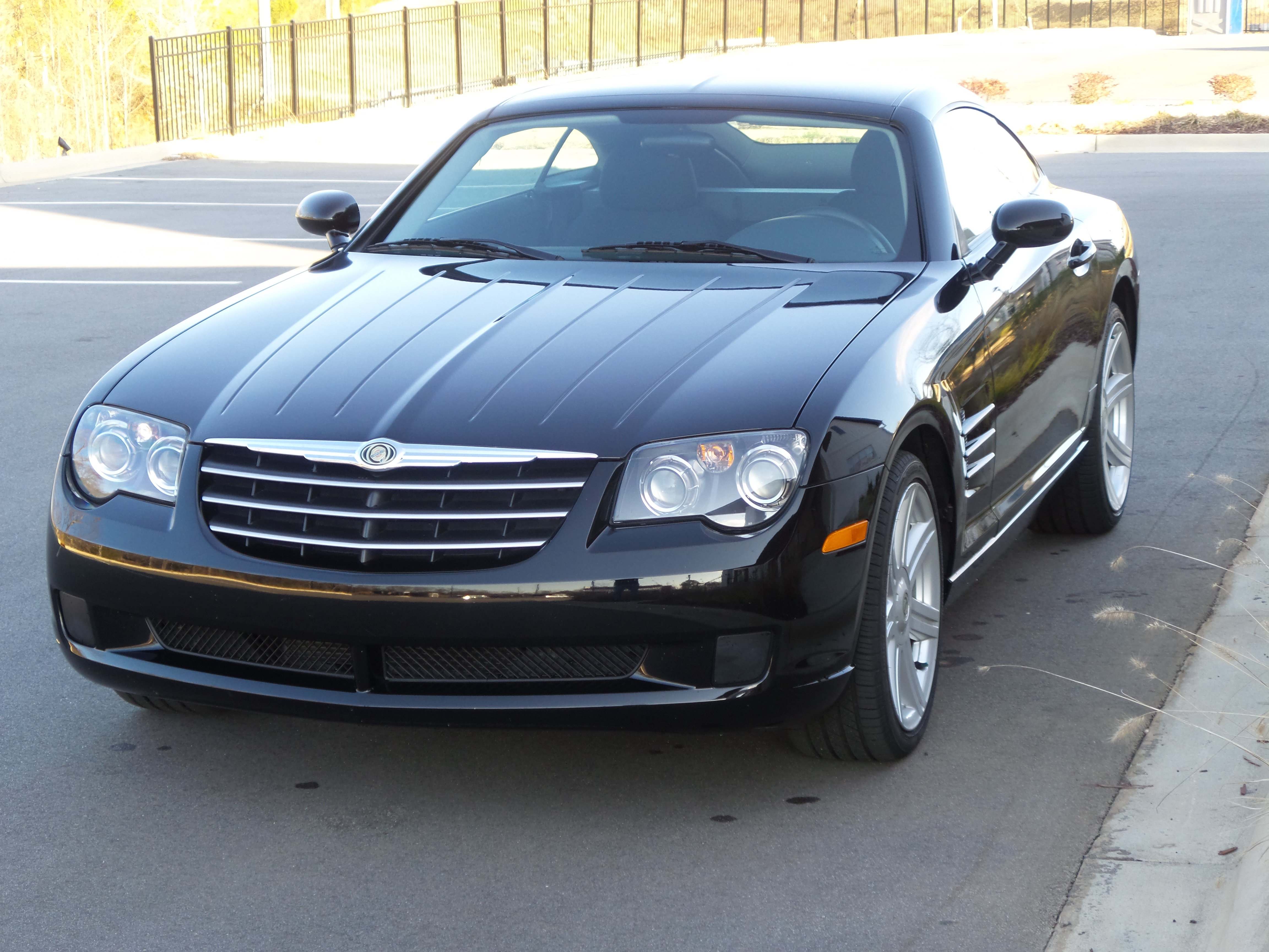 Used 2007 Chrysler Crossfire Coupe RWD image 6
