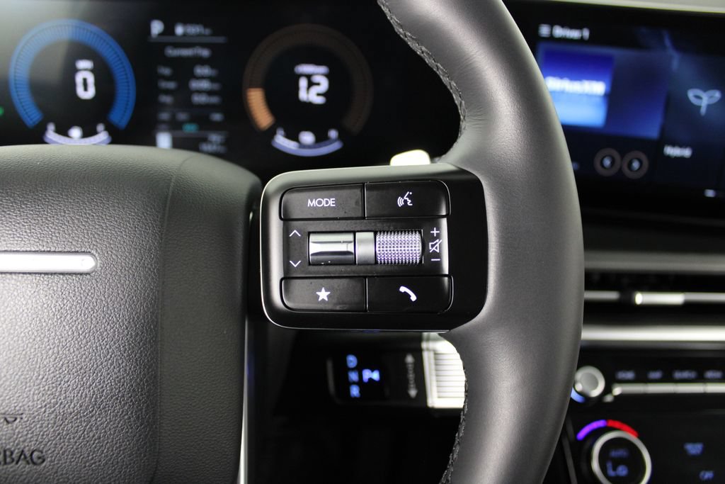 Certified 2026 Hyundai Santa Fe SE FWD image 27