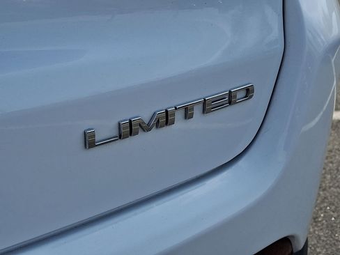 Used 2024 Jeep Compass Limited image 24