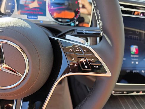 New 2026 Mercedes-Benz E 350 4MATIC Sedan image 18