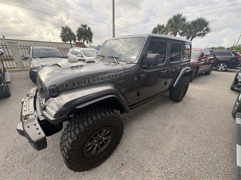 Used 2021 Jeep Wrangler Unlimited Rubicon w/ Trailer Tow Package AWD/4WD image 3