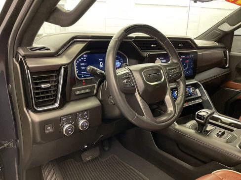 Used 2024 GMC Sierra 1500 Denali Ultimate AWD/4WD image 22