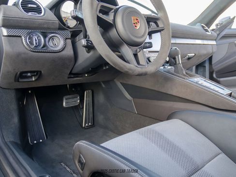 Used 2023 Porsche 718 Cayman GT4 RS image 35