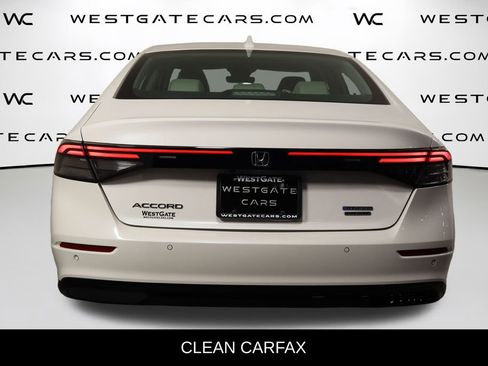 Used 2023 Honda Accord Touring image 4