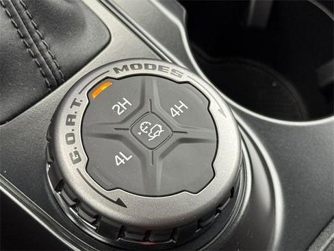 Used 2025 Ford Bronco 2-Door image 19