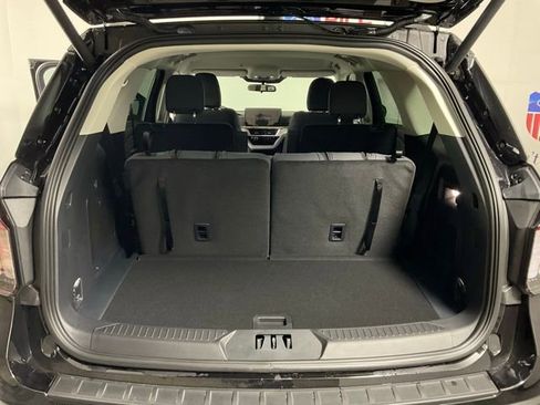 New 2026 Ford Explorer Active image 11