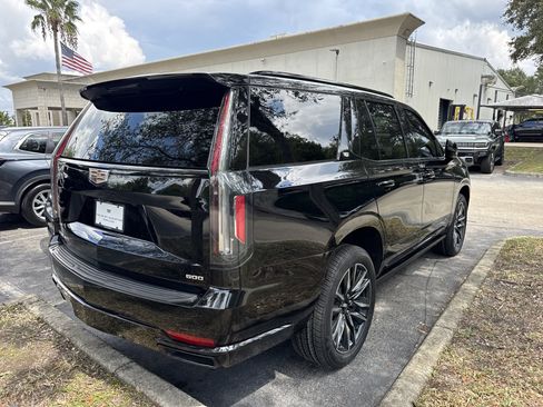 Used 2023 Cadillac Escalade Sport w/ Touring Package AWD/4WD image 3