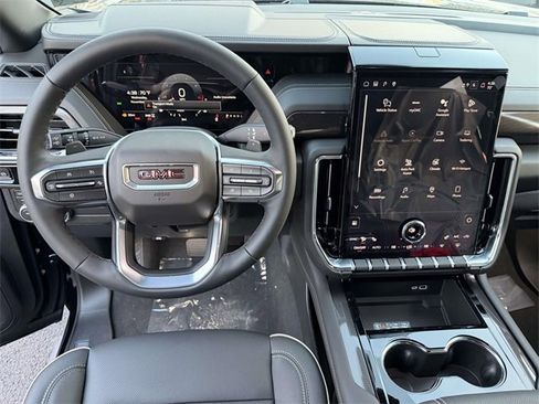 New 2026 GMC Yukon Elevation image 6