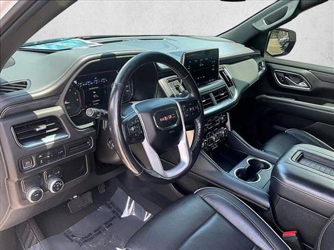 Used 2021 GMC Yukon XL SLT w/ SLT Premium Package RWD image 14