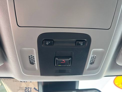 Used 2024 Toyota Camry SE FWD image 27