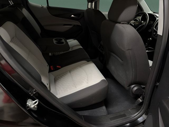 Used 2021 Chevrolet Equinox LS w/ LS Convenience Package AWD/4WD image 13