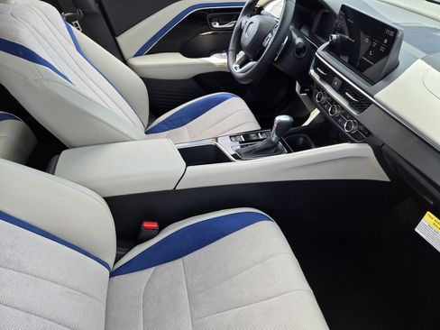 Certified 2025 Acura ADX A-Spec image 16