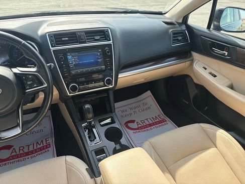 Used 2018 Subaru Outback 2.5i Limited image 11