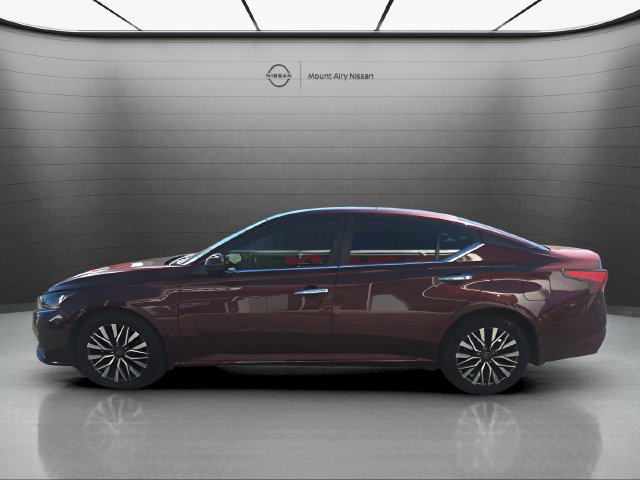 Certified 2023 Nissan Altima 2.5 SV FWD image 7