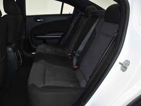 Used 2022 Dodge Charger SXT image 27