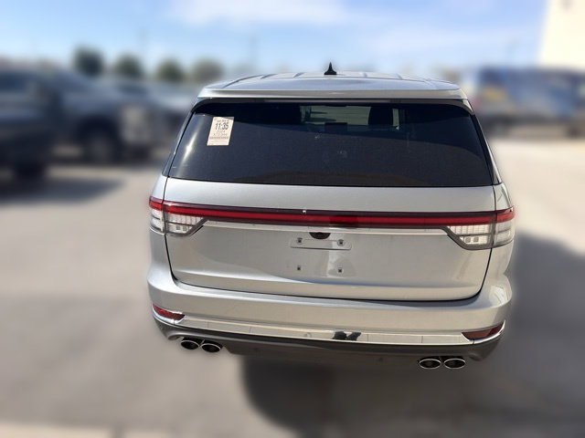 Used 2024 Lincoln Aviator AWD w/ Premium Package image 7