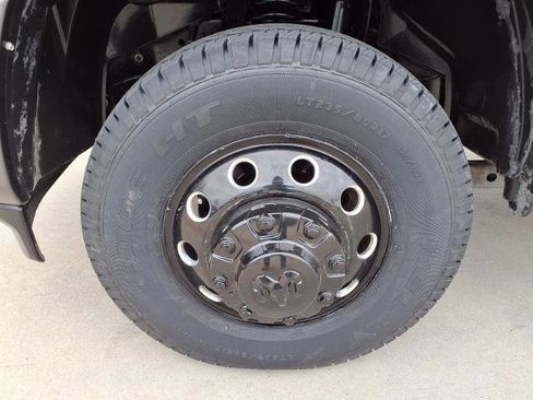 Used 2022 RAM 3500 Laramie image 21