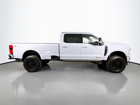 Used 2025 Ford F350 Platinum AWD/4WD image 9
