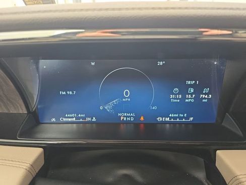 Used 2023 Lincoln Navigator L Reserve image 15