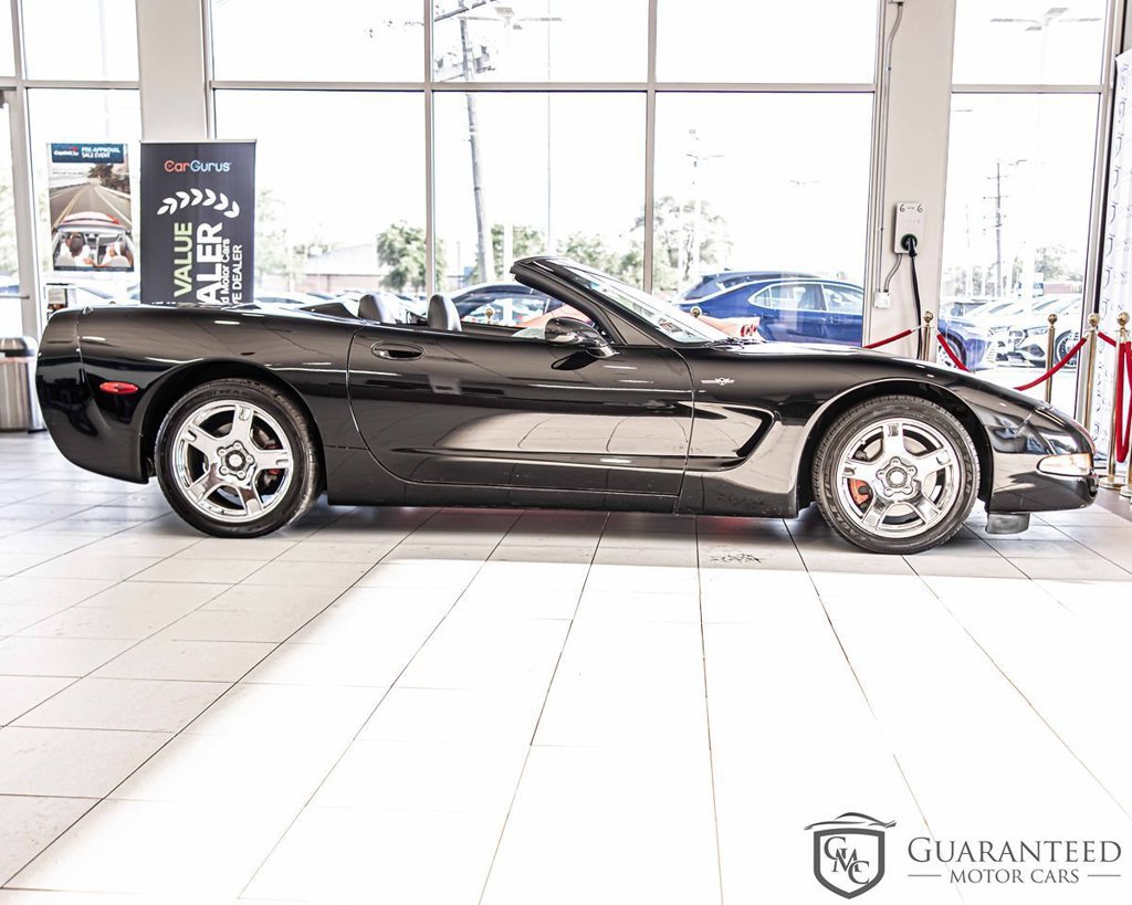 Used 1998 Chevrolet Corvette Convertible w/ Memory Pkg RWD image 11