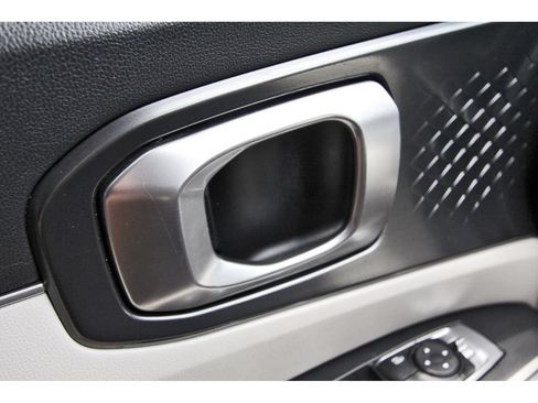 Used 2022 Kia Sorento S w/ Panoramic Sunroof Package FWD image 21