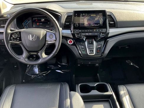 Used 2023 Honda Odyssey Touring image 29