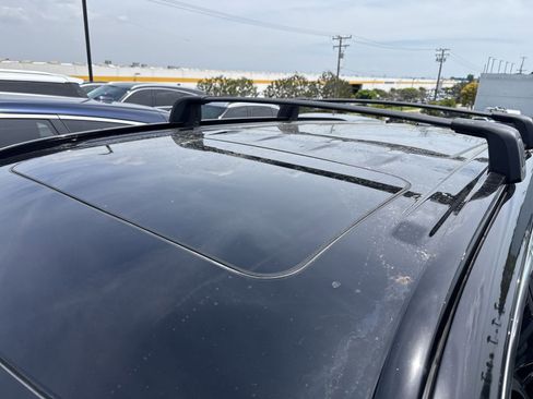 Used 2025 Hyundai Palisade Calligraphy image 4