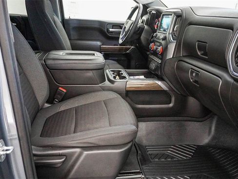 Used 2022 Chevrolet Silverado 1500 LT Trail Boss w/ Safety Package image 12