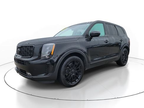 Used 2021 Kia Telluride SX w/ SX Prestige Package image 2