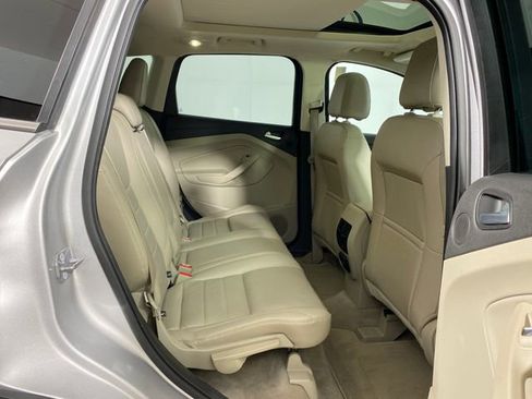 Used 2016 Ford Escape SE w/ SE Leather Comfort Package image 9