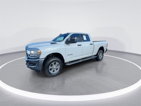 Used 2024 RAM 2500 Big Horn w/ Bed Utility Group image 4